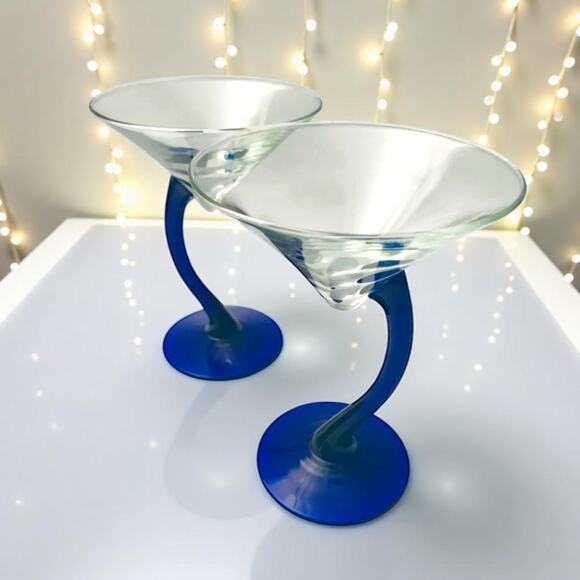 2 New Libbey Bravura Swerve Martini Glasses -Curved Cobalt Blue Stems Barware - Picture 3 of 5